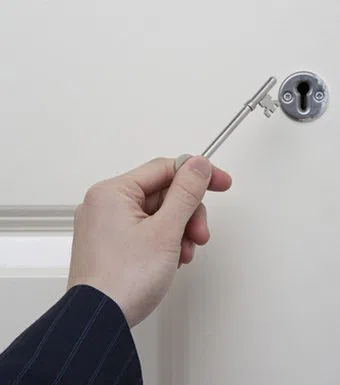 Father Son Locksmith Store Boston, MA 617-294-6265 Father Son Locksmith Store Boston, MA 617-294-6265 - key-making